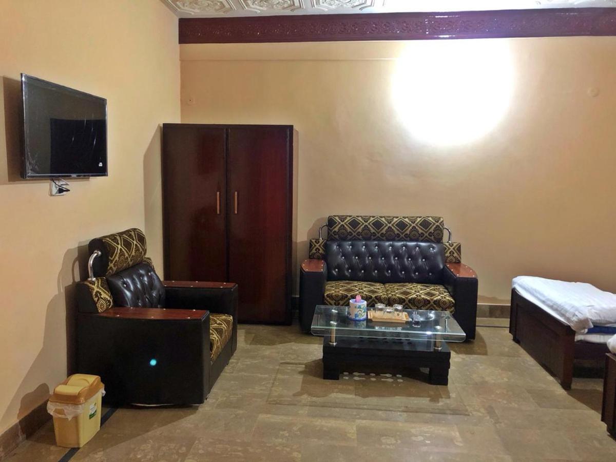 Hotel Babar House Fajsalabad Zewnętrze zdjęcie